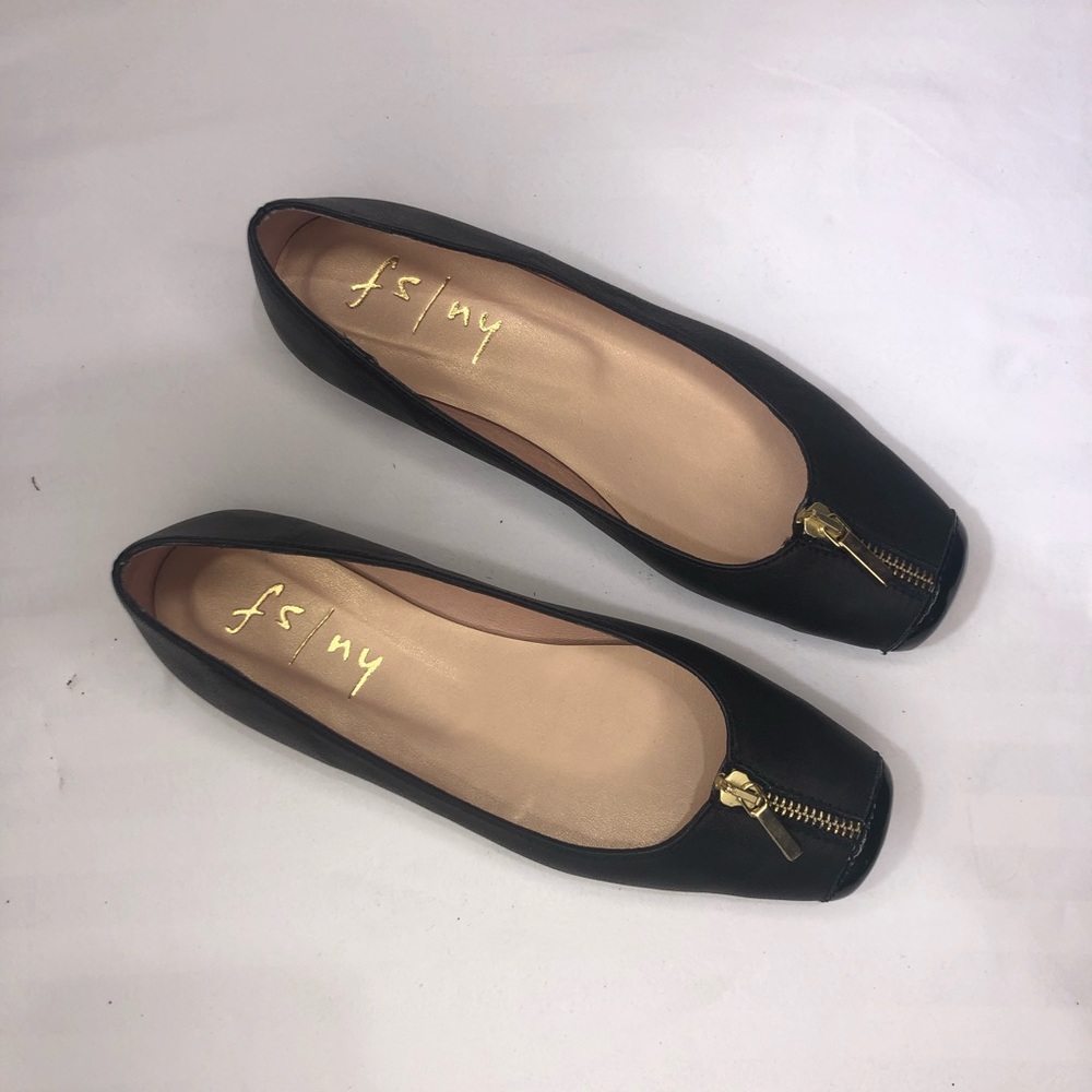 flats with zipper detail